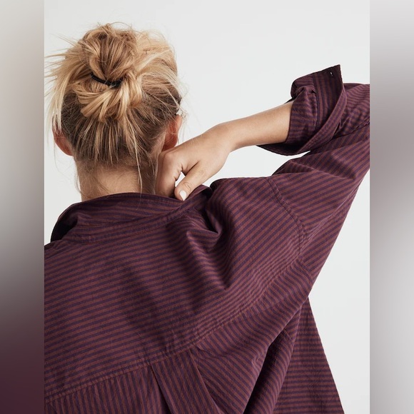 Madewell Poplin Side-Panel Dolman Button-Up Shirt in Stripe in Smoldering Plum - Picture 5 of 11